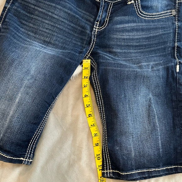 BKE Sabrina Bermuda Denim Shorts - Picture 6 of 14